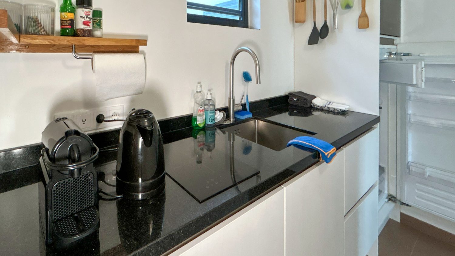 20_Studio_Kitchen_09_2560