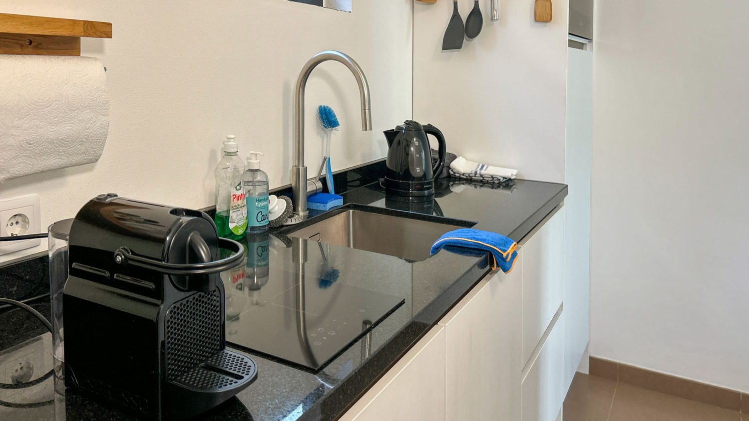 20_Studio_Kitchen_10_2560