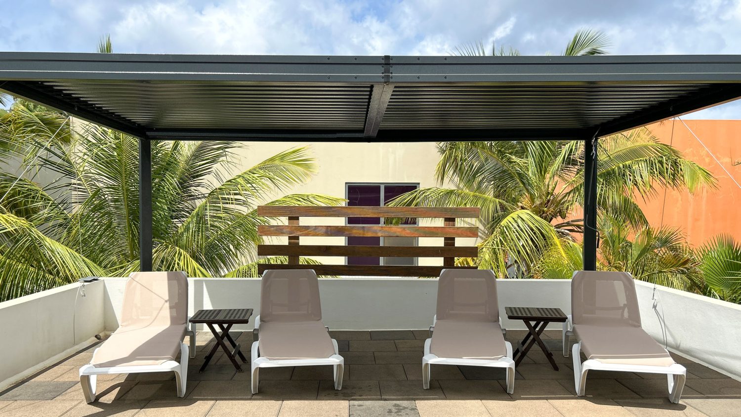 24_Api_Grandi_Terrace_02_16-9